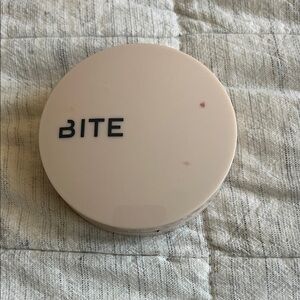 Bite Beauty Changemaker Pressed Powder nwob